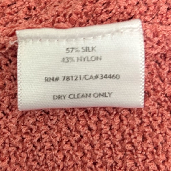 EILEEN FISHER Silk Knit V-Neck Sweater 3/4 Sleeve Quiet Luxury Parisian Coral M - Picture 9 of 9